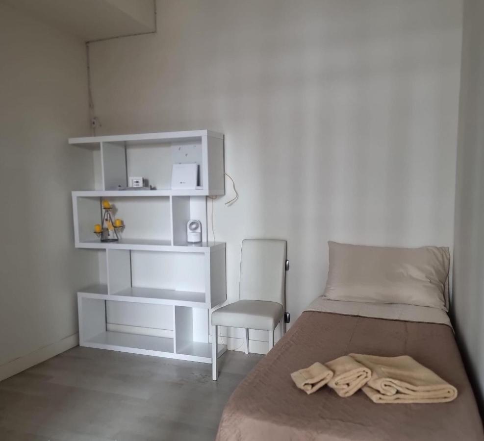 Santa Gilla Apartment Cagliari Buitenkant foto