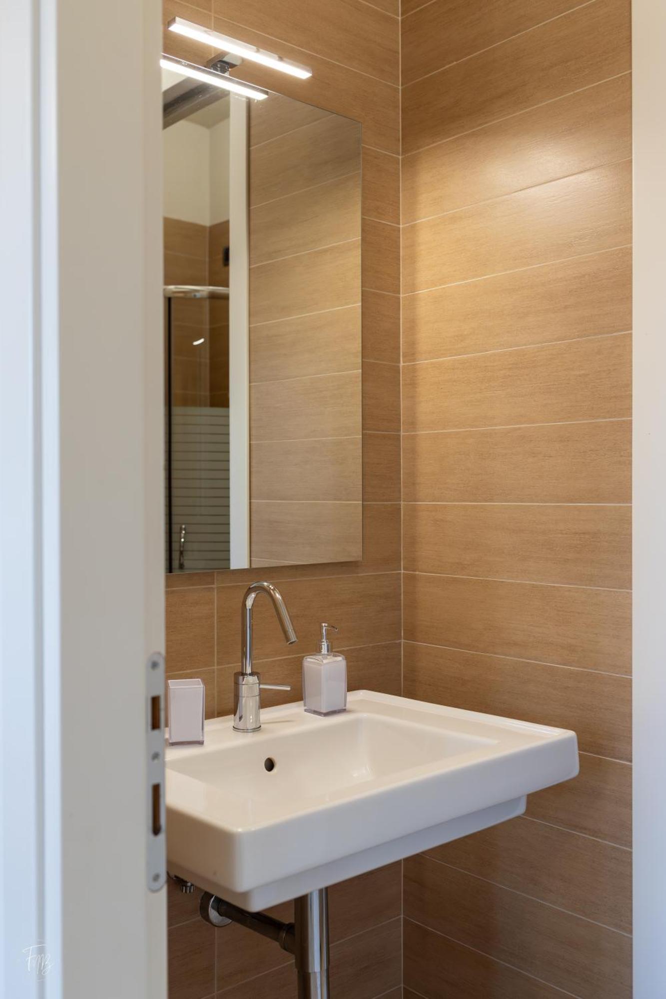 Santa Gilla Apartment Cagliari Buitenkant foto